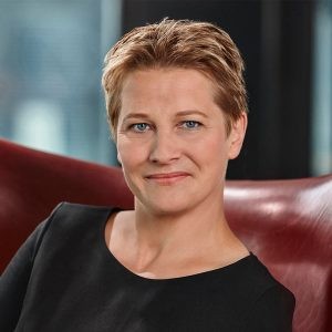 Dr. Elke Platzhoff, Dipl.-Bw. (FH)